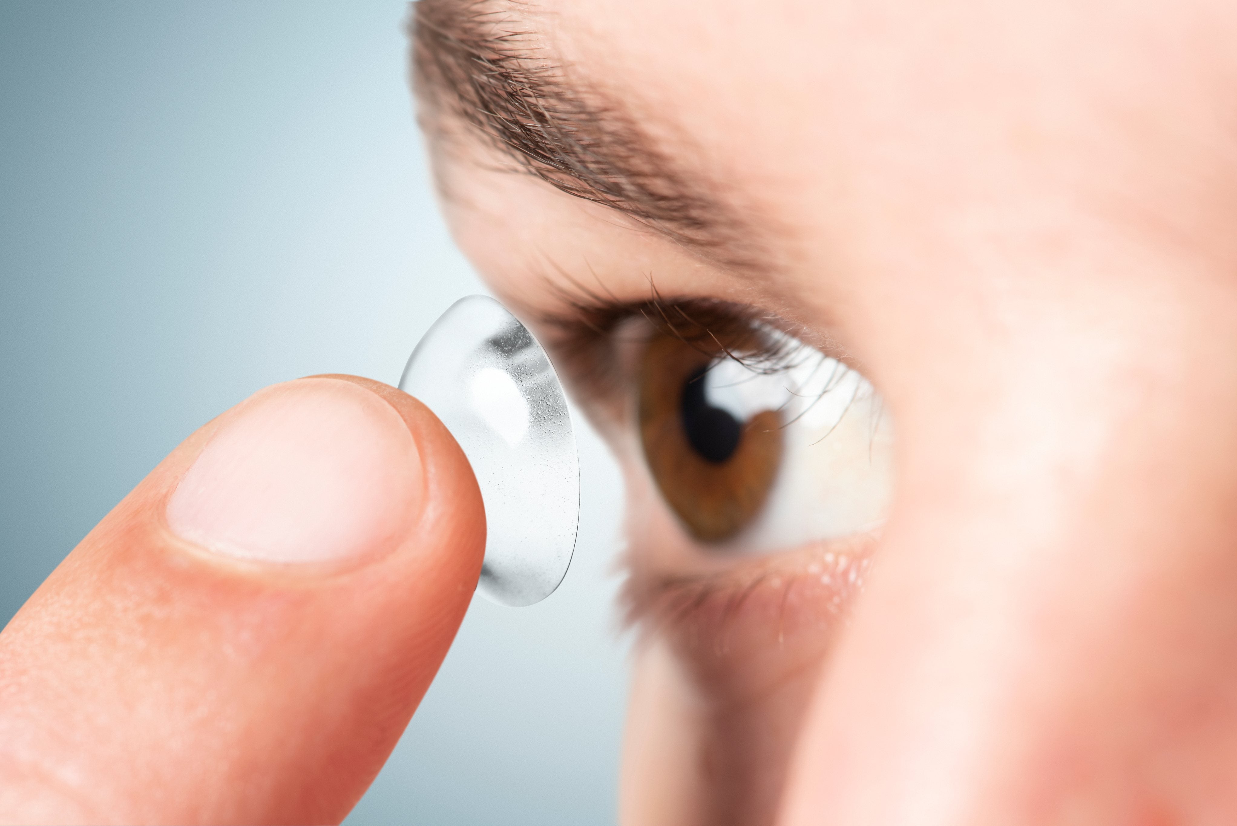 5 tipos de lentes de contacto y cuáles son los mejores - Ópticas