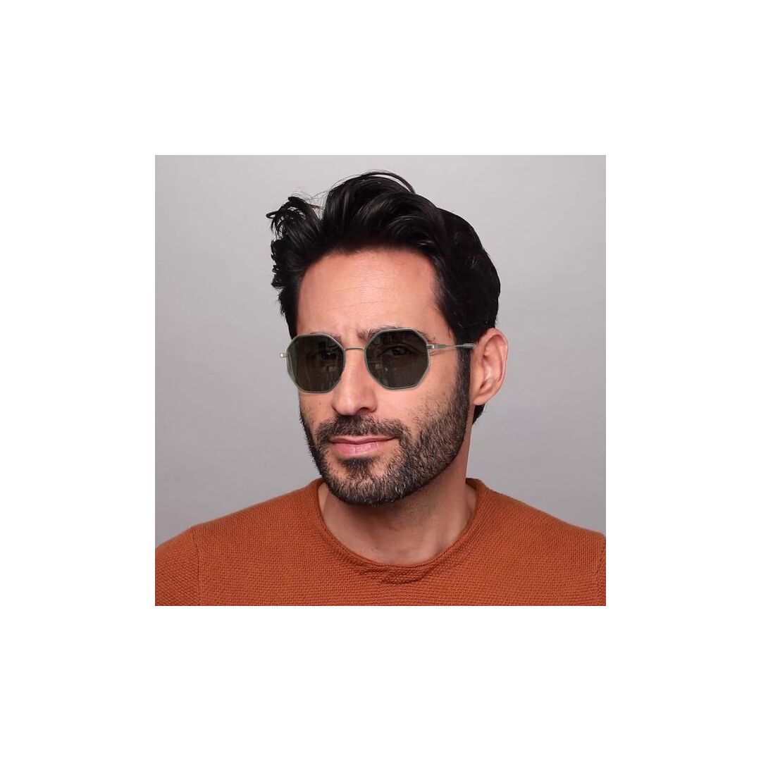 Lentes de Sol Unofficial Kids UJ5007 Plata