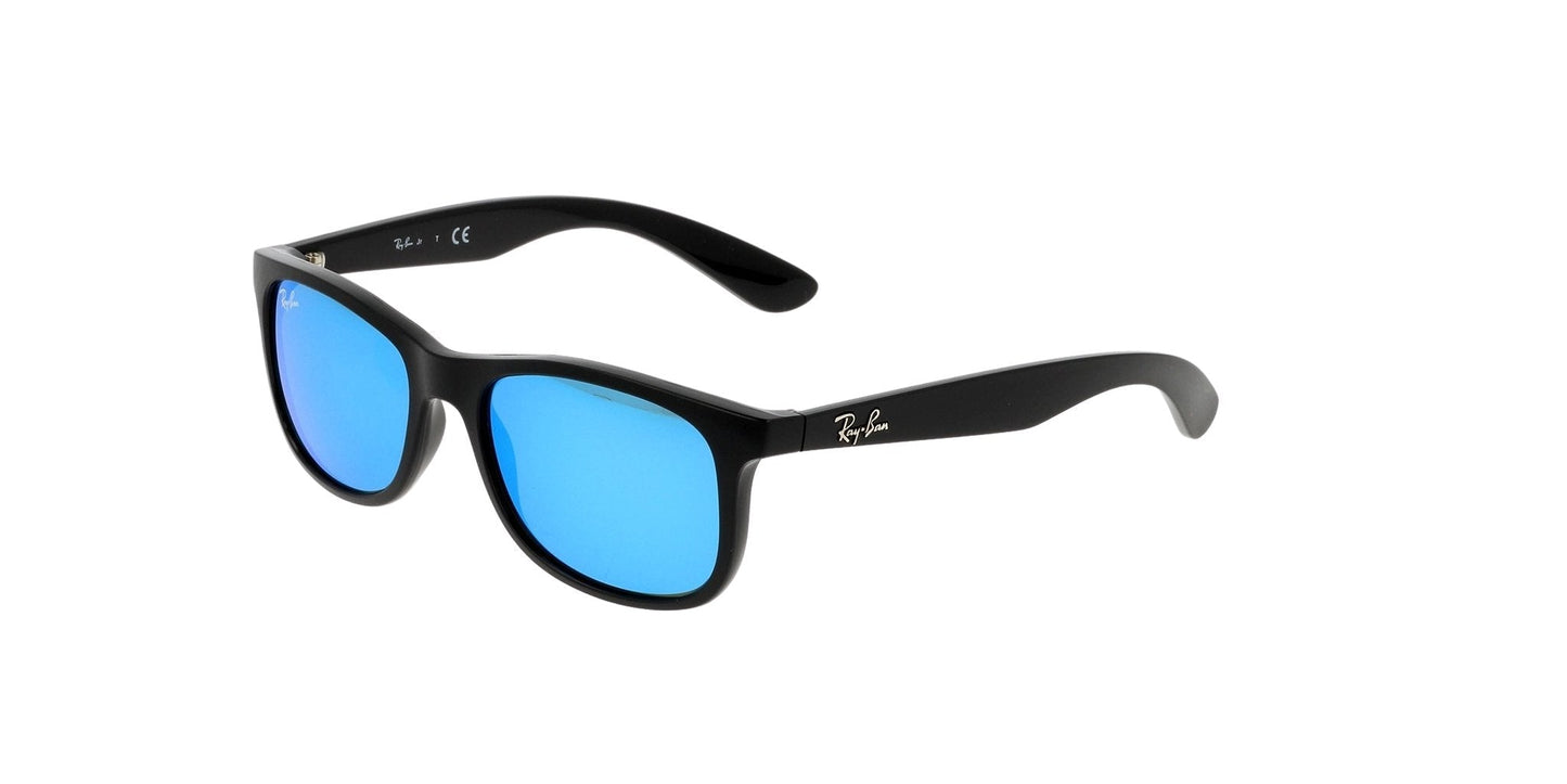 Lentes de Sol Ray Ban Junior RB9062S Negro-Más Visión México