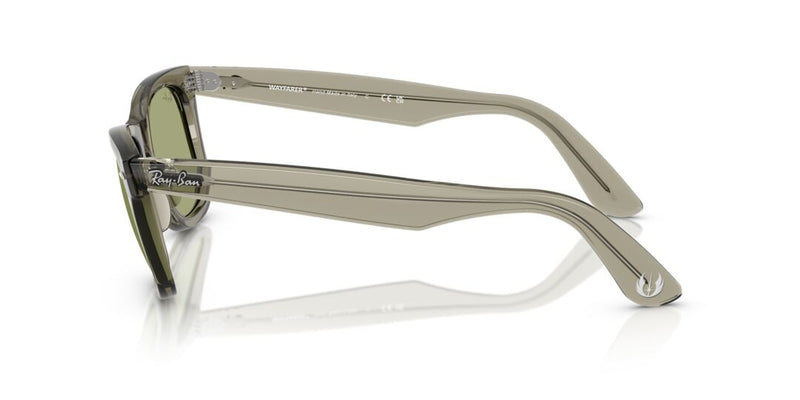 Lentes de Sol Ray Ban Star Wars™ -  Master Yoda Wayfarer Verde