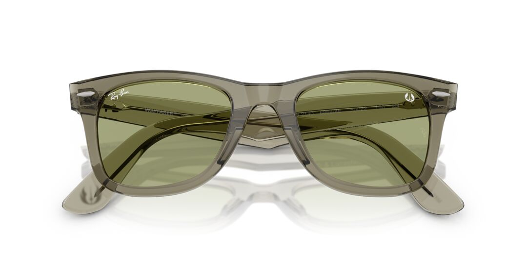 Lentes de Sol Ray Ban Star Wars™ -  Master Yoda Wayfarer Verde