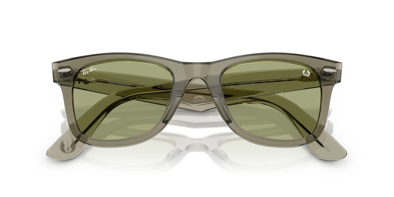 Lentes de Sol Ray Ban Star Wars™ -  Master Yoda Wayfarer Verde