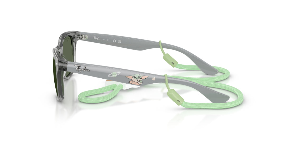 Lentes de Sol Ray Ban Kids Star Wars™ - Grogu Mini New Wayfarer Gris