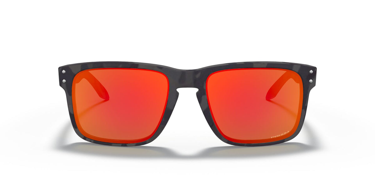 Lentes de Sol Oakley OO9102 Negro