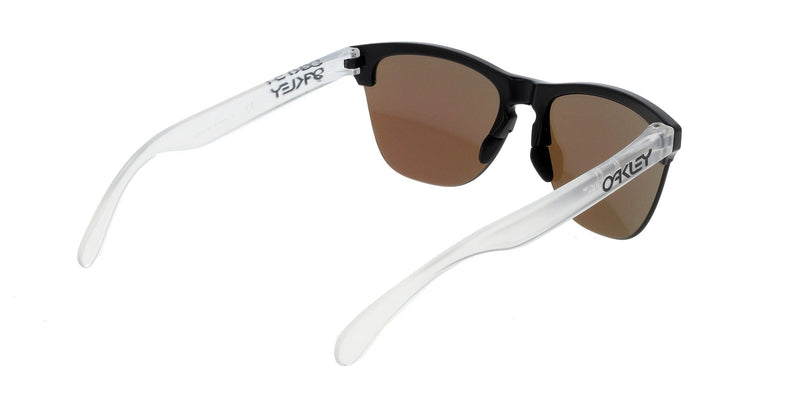 Lentes de Sol Oakley OO9374 Negro-Más Visión México